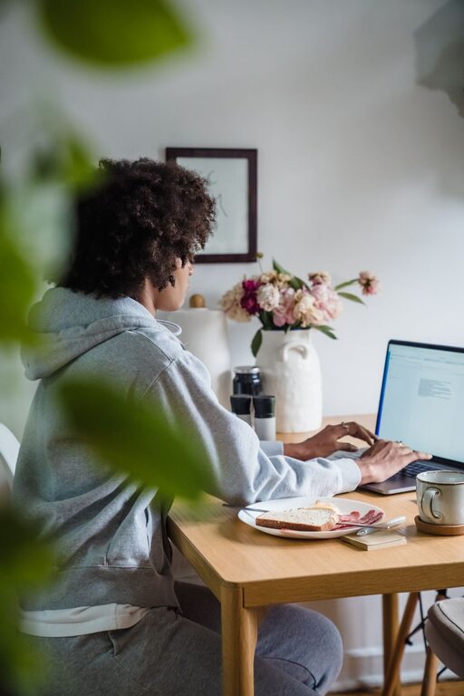 Dicas para Melhorar a Concentração ao Trabalhar em Casa